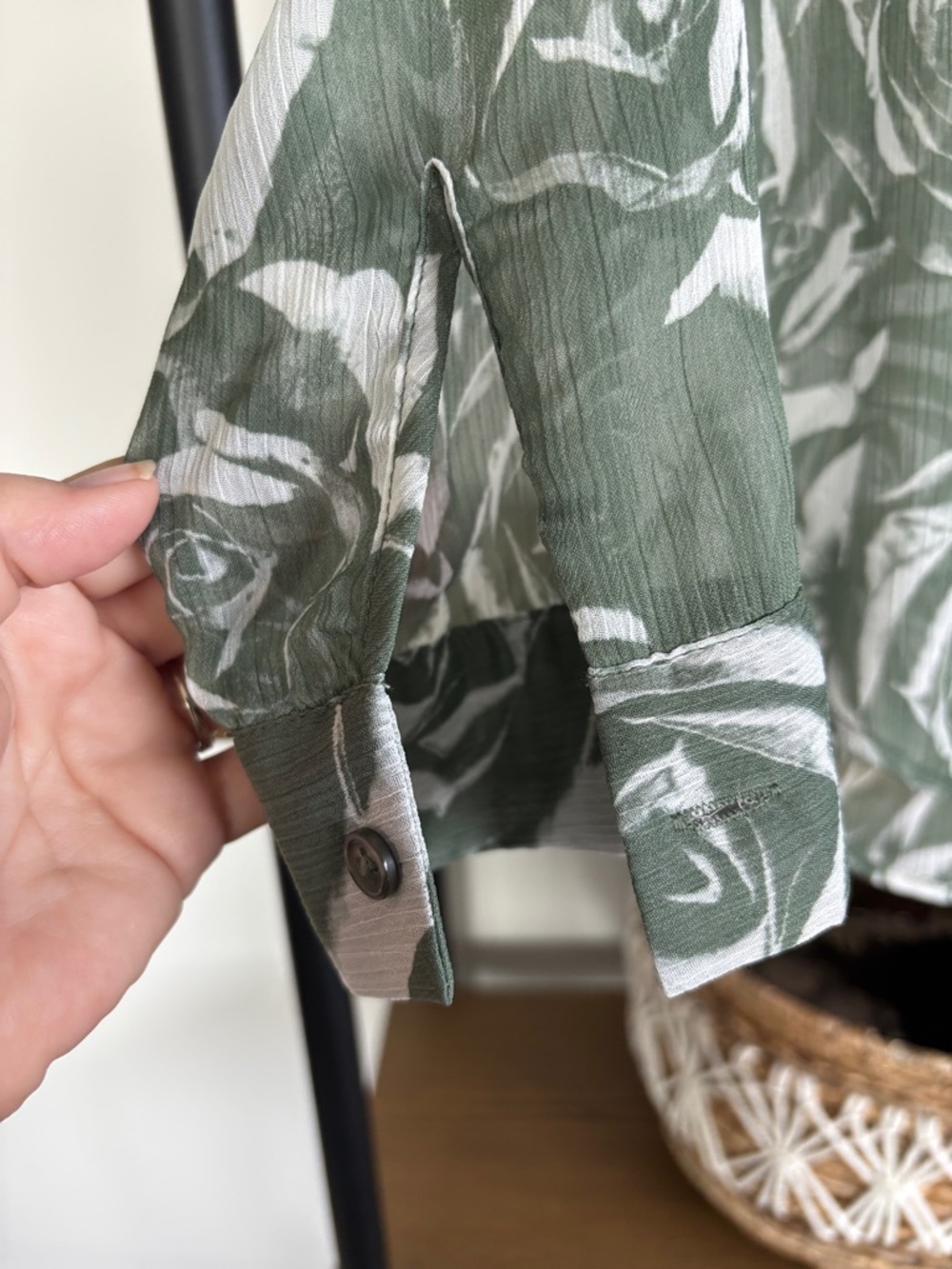 Kut from the Kloth Olive and White Rose Print Shirt - Picture 4 of 10